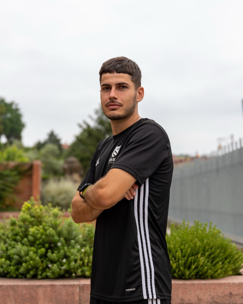 Iker, del equipo técnico de Elite Fut Academy